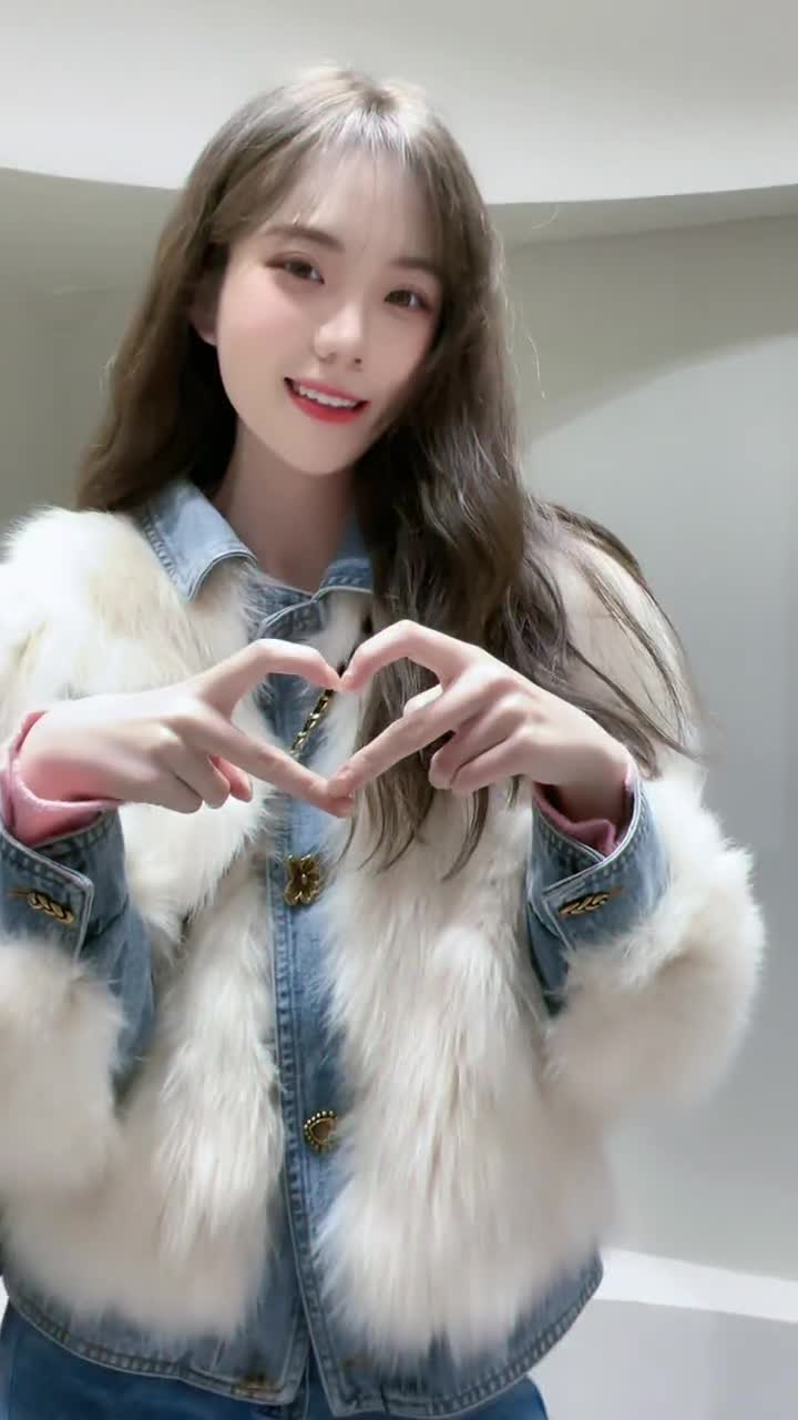 80后的小姐姐这么穿,看谁还敢叫你阿姨