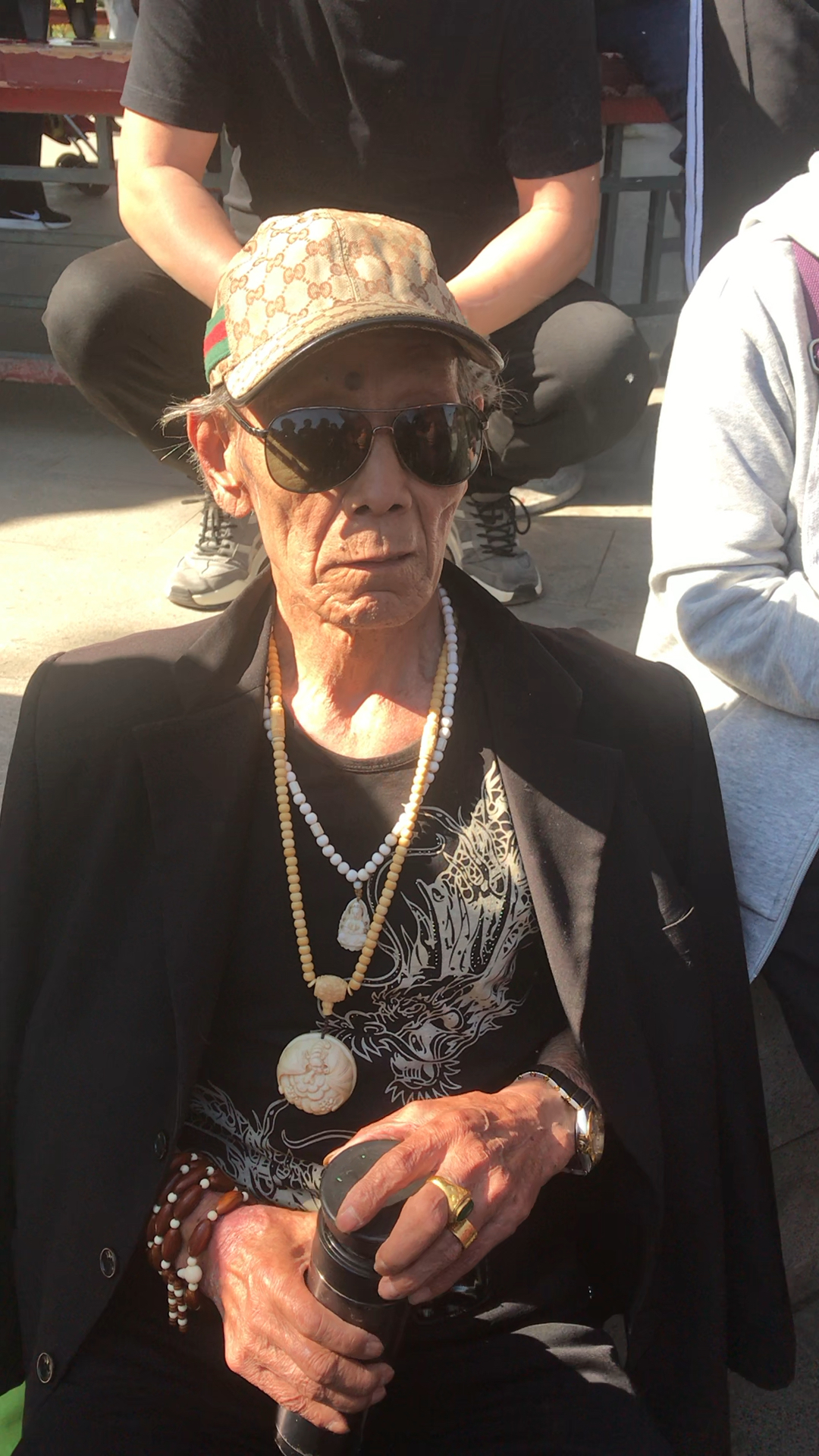 80岁网红张大爷