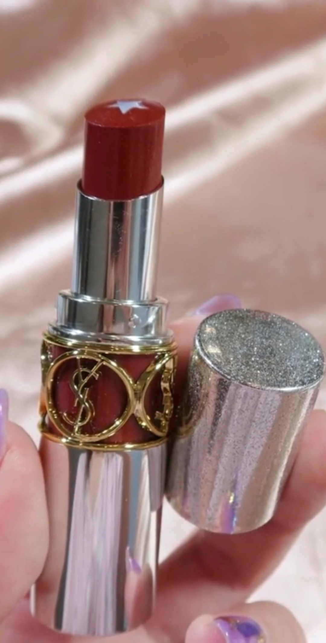 ysl星星圆管02,温润尔雅又显气质的颜色,直男的最爱