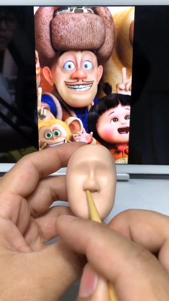 手工泥塑-光头强