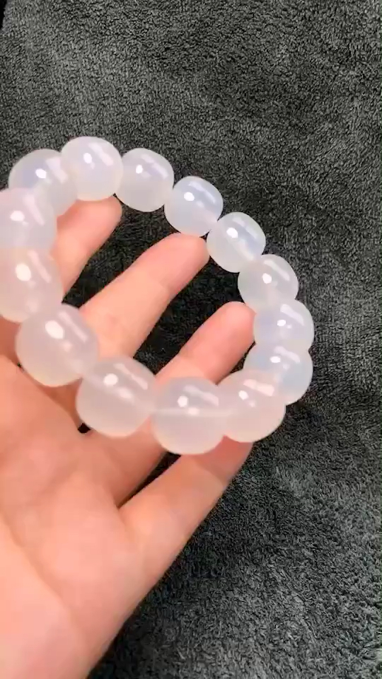 高端大气上档次南红玛瑙荔枝冻冰飘老形手串冰种级别赤玉文玩首饰