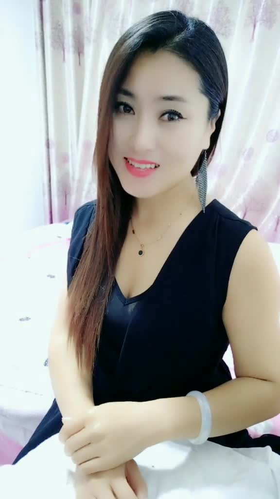 你迷人的眼神,俘虏了我的心!