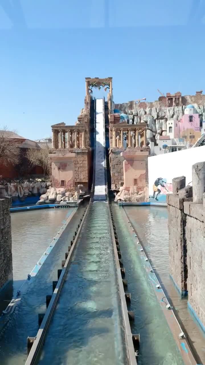 北京欢乐谷一激流勇进