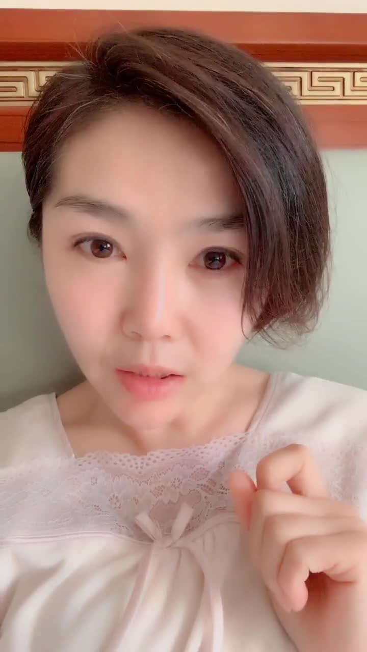 素颜苏勒亚其其格 坏女人扮演者