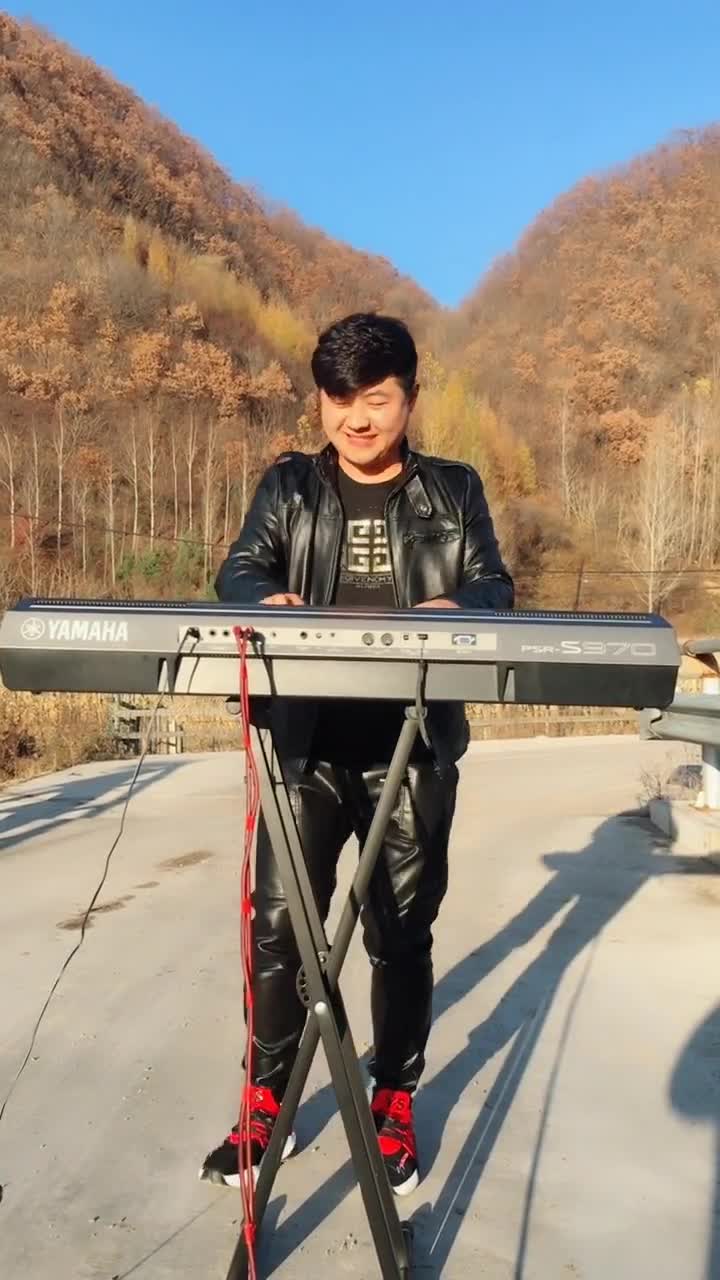 爱你们哦!双击关注666vg