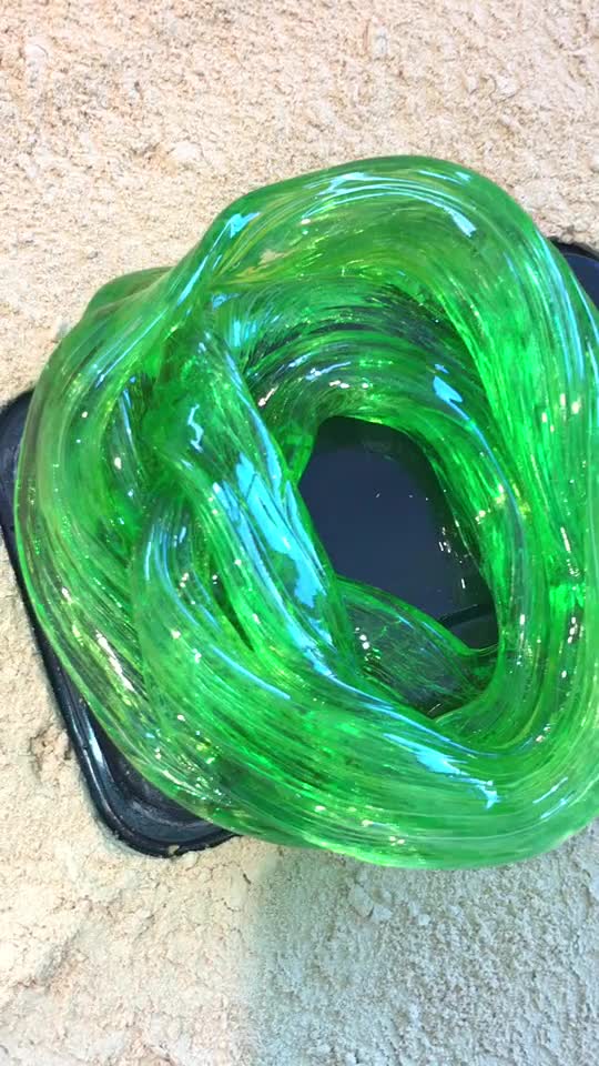 翠绿翠绿的 绿 喜欢这颜色吧