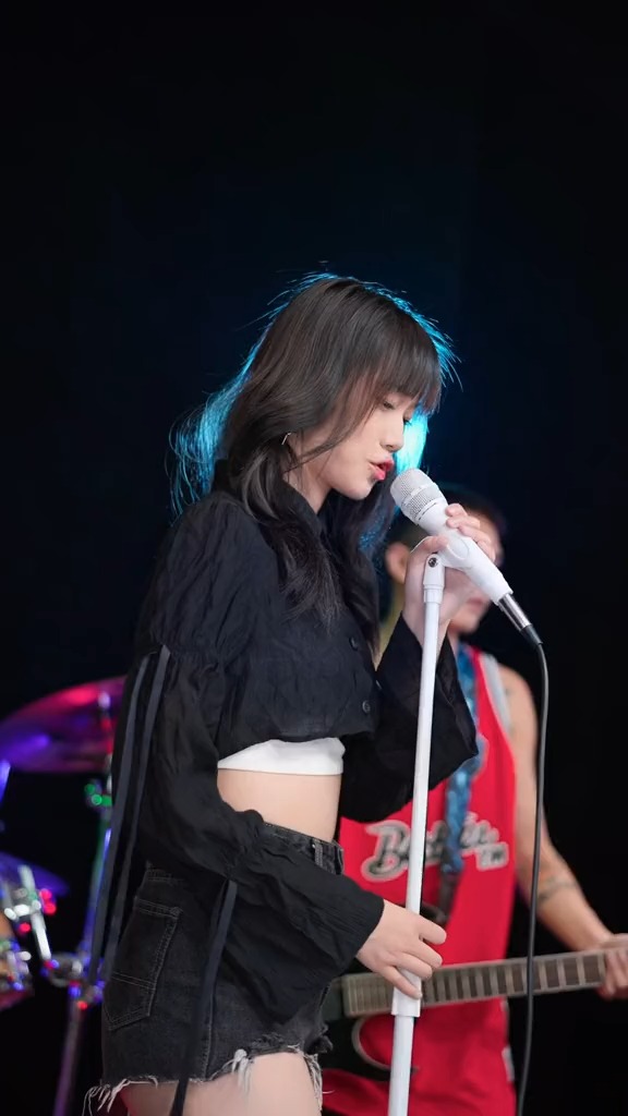 全民歌王新歌宋宇苗绝对占有已经全网上线这次效果应该会好一些