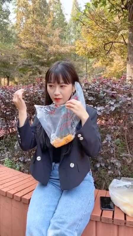 别人的女朋友吃甘蔗vs我的女朋友吃甘蔗