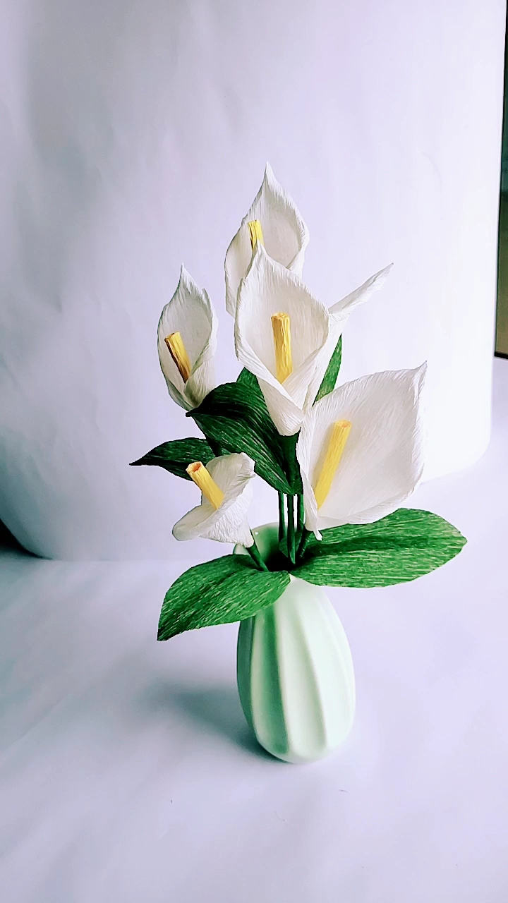 皱纹纸马蹄莲做法,简单又好看.