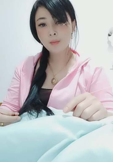 诸暨你出名了她碰到熟人就说我找老公我羞啊出门带口罩了赶紧你要娶