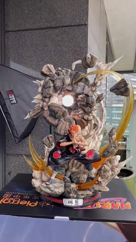 有牌面的佩恩,家里出现了一颗地爆天星,我的手办是不是很危险-度小视