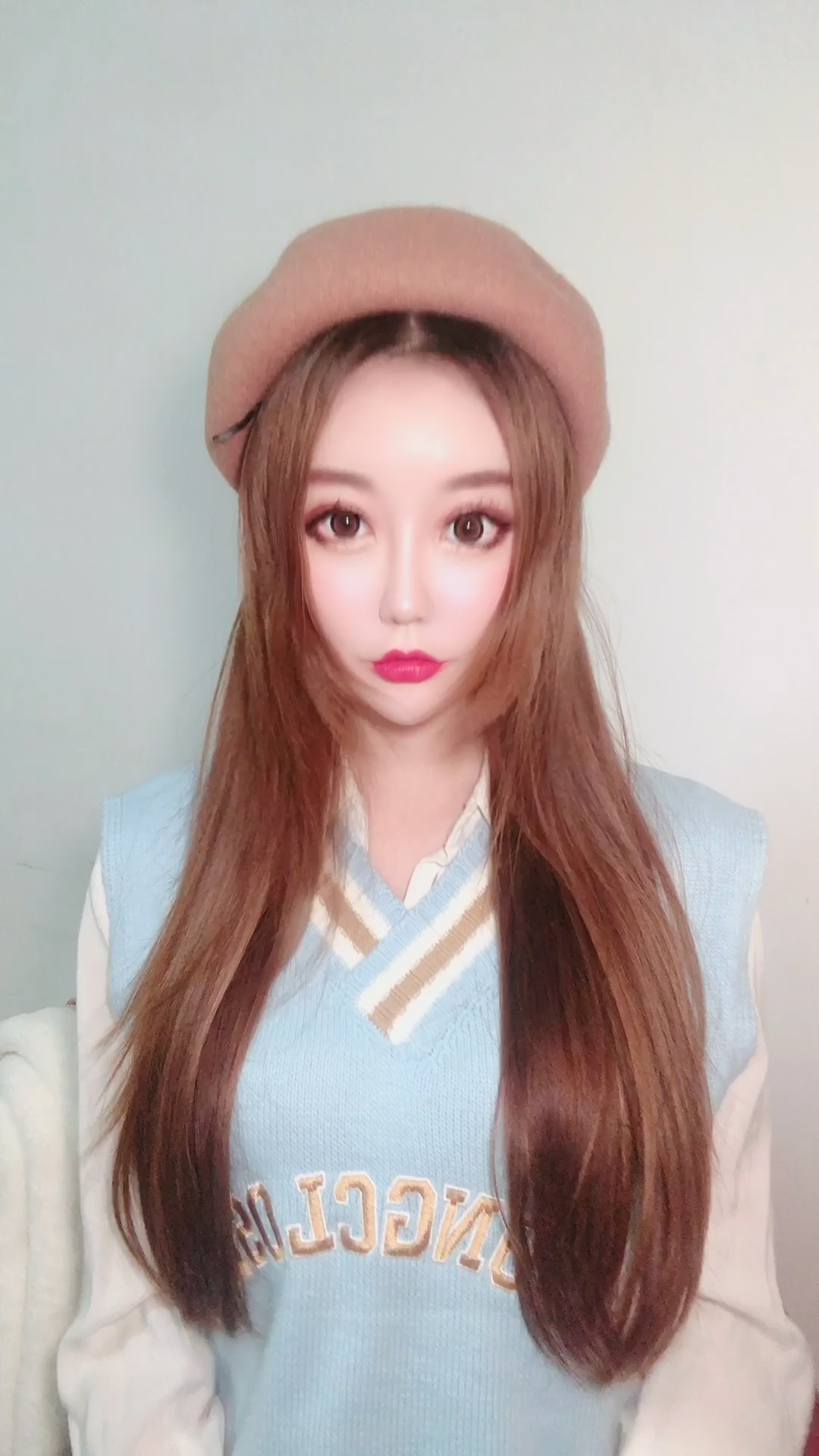 快要憋疯的你#哈尔滨的女孩子颜值第一没人反对吧?