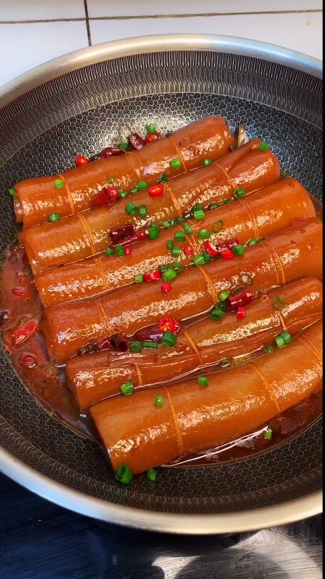 美食#麻辣猪皮卷