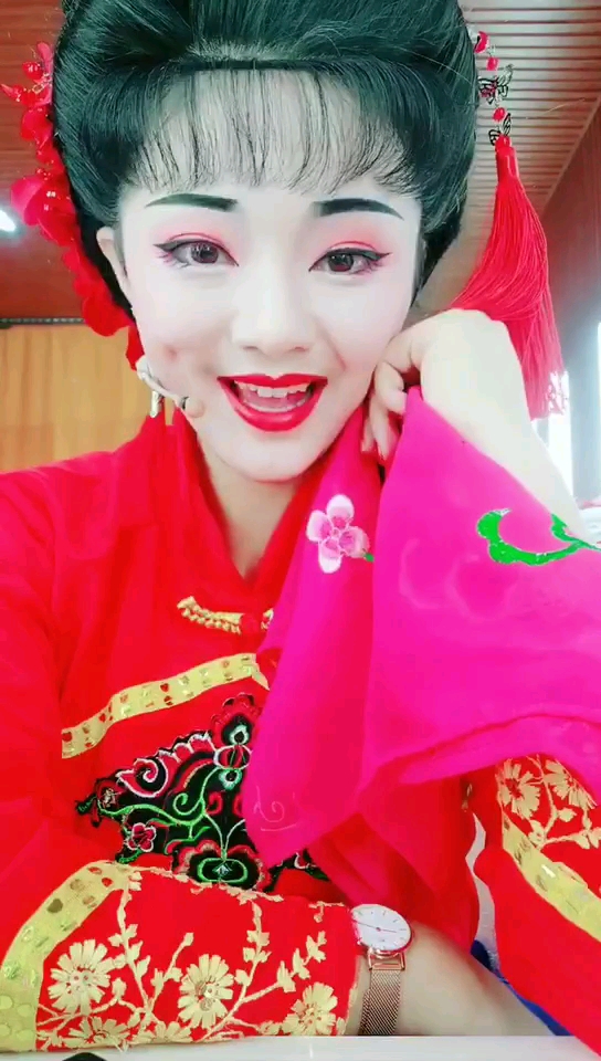 全民心动#黄梅戏扮皇帝