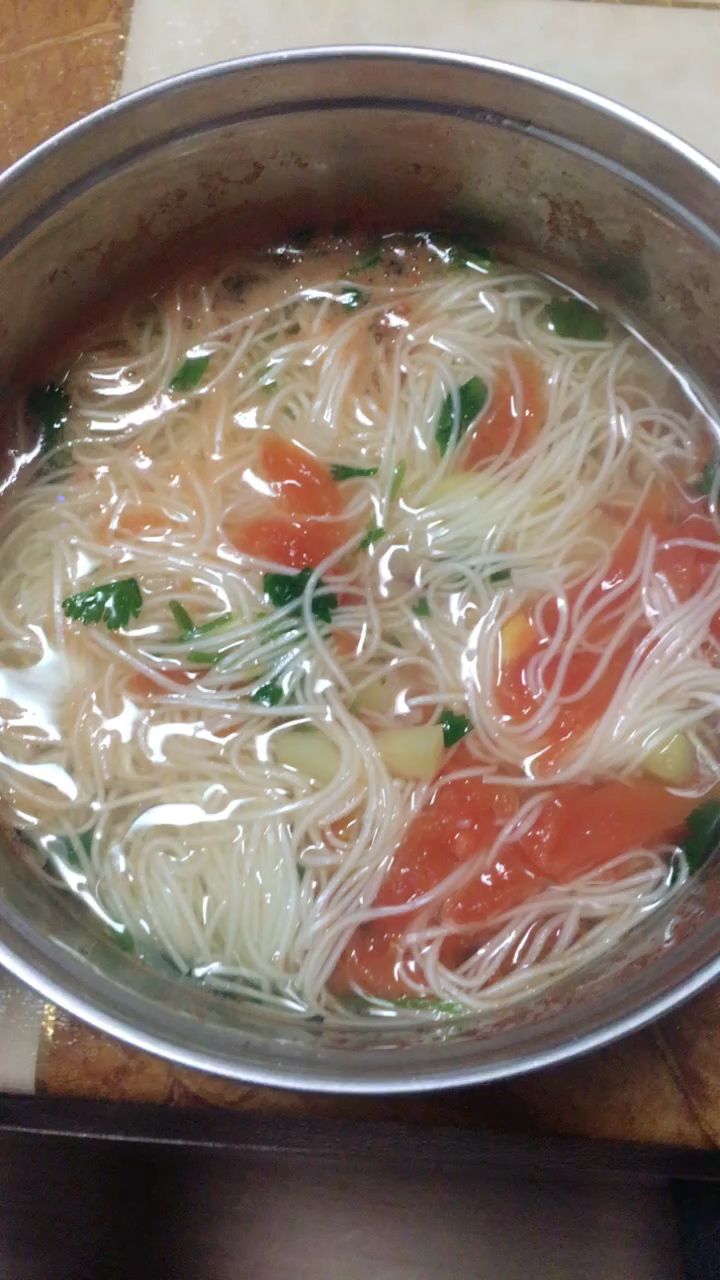 西红柿清汤挂面