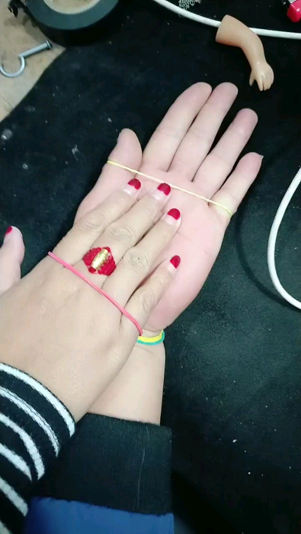 泡妞撩妹橡皮筋