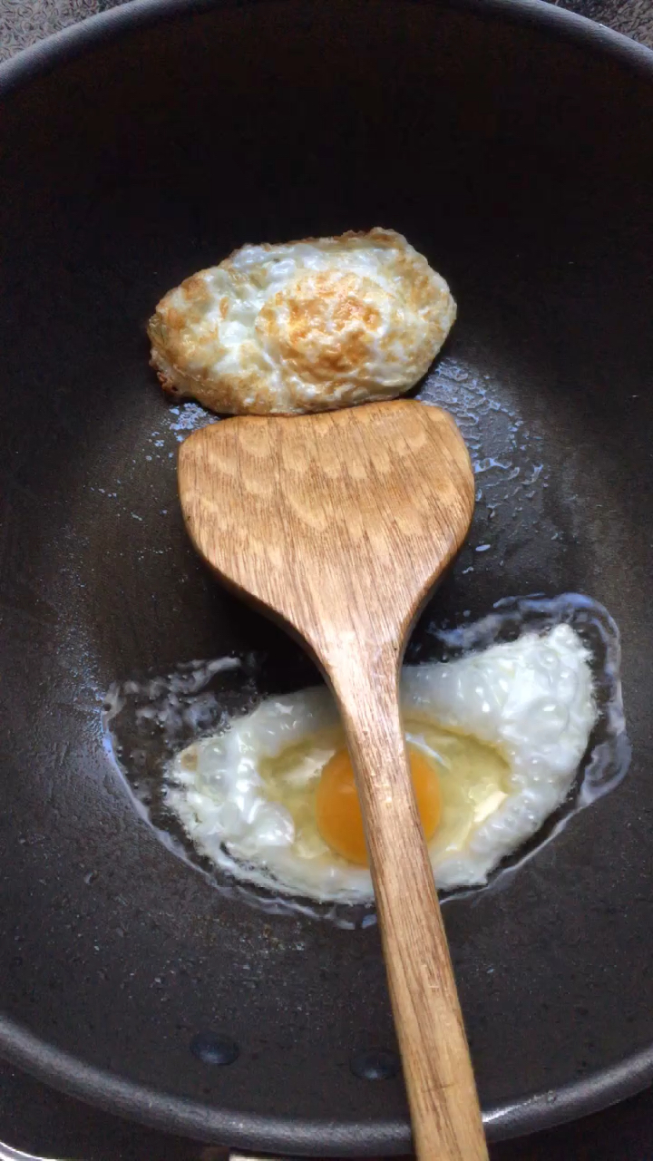 食神大pk#新手这样煎荷包蛋.