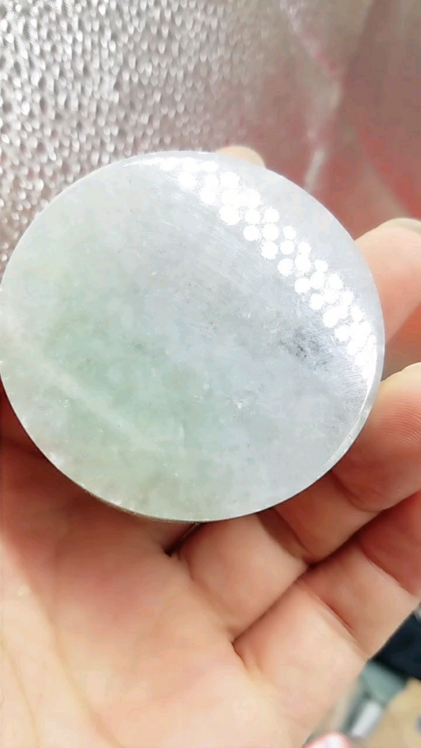 翡翠手镯芯,148克.