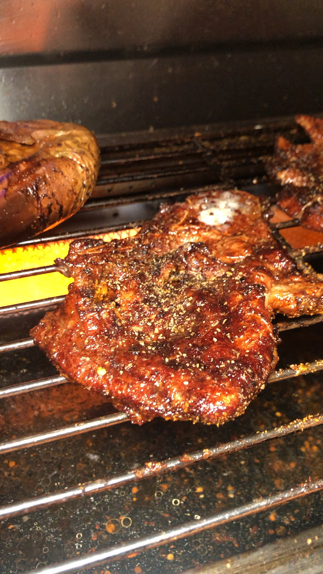 美食#吃饭了吗?烤大排了解一下