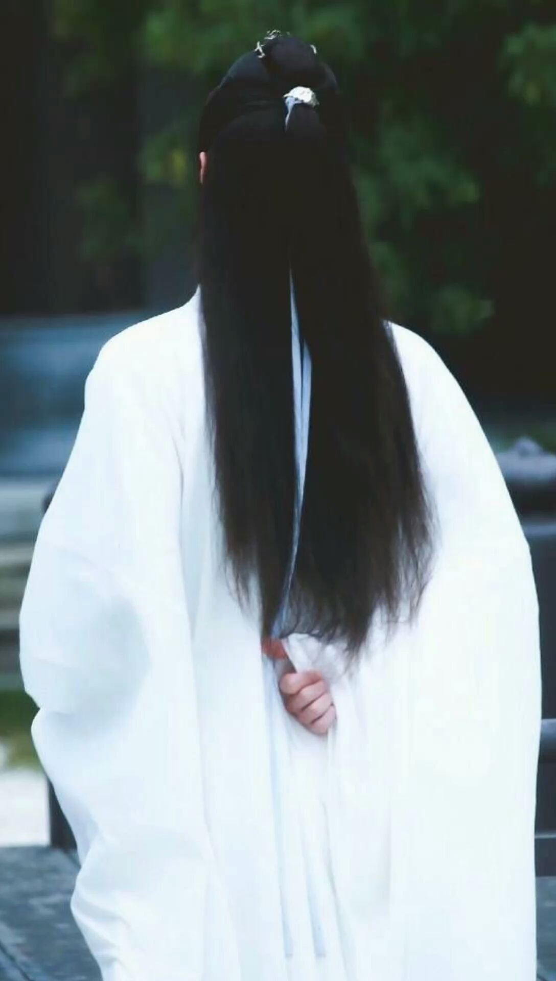 王一博蓝忘机蓝湛#绝美背影,仙姿玉骨的感觉