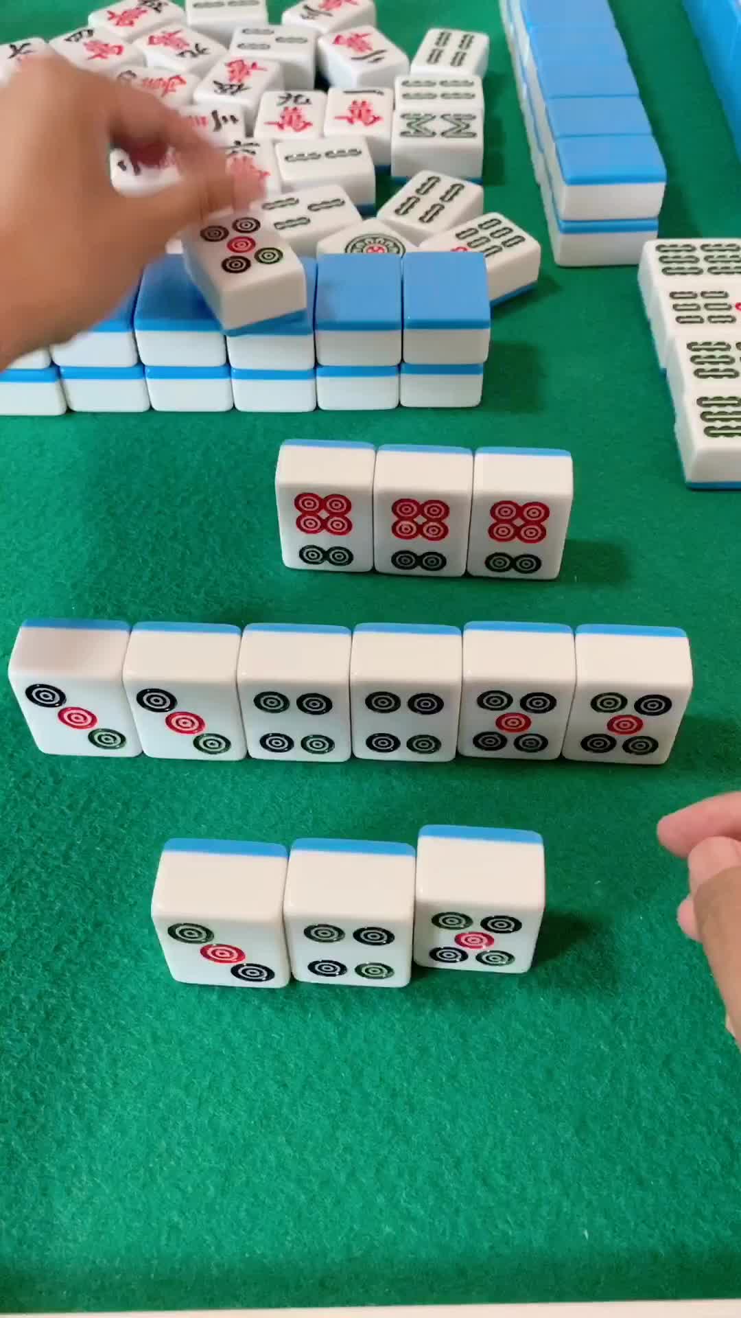 以我打麻将十年的经验来看,这牌最好打五筒