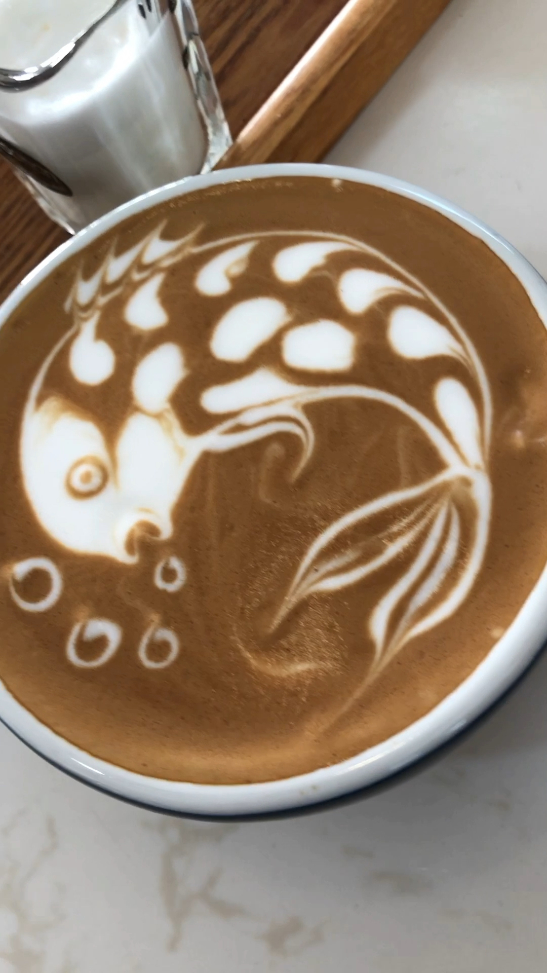 看到这条视频的人 年年有鱼 锦鲤保佑 我是咖啡拉花刘强