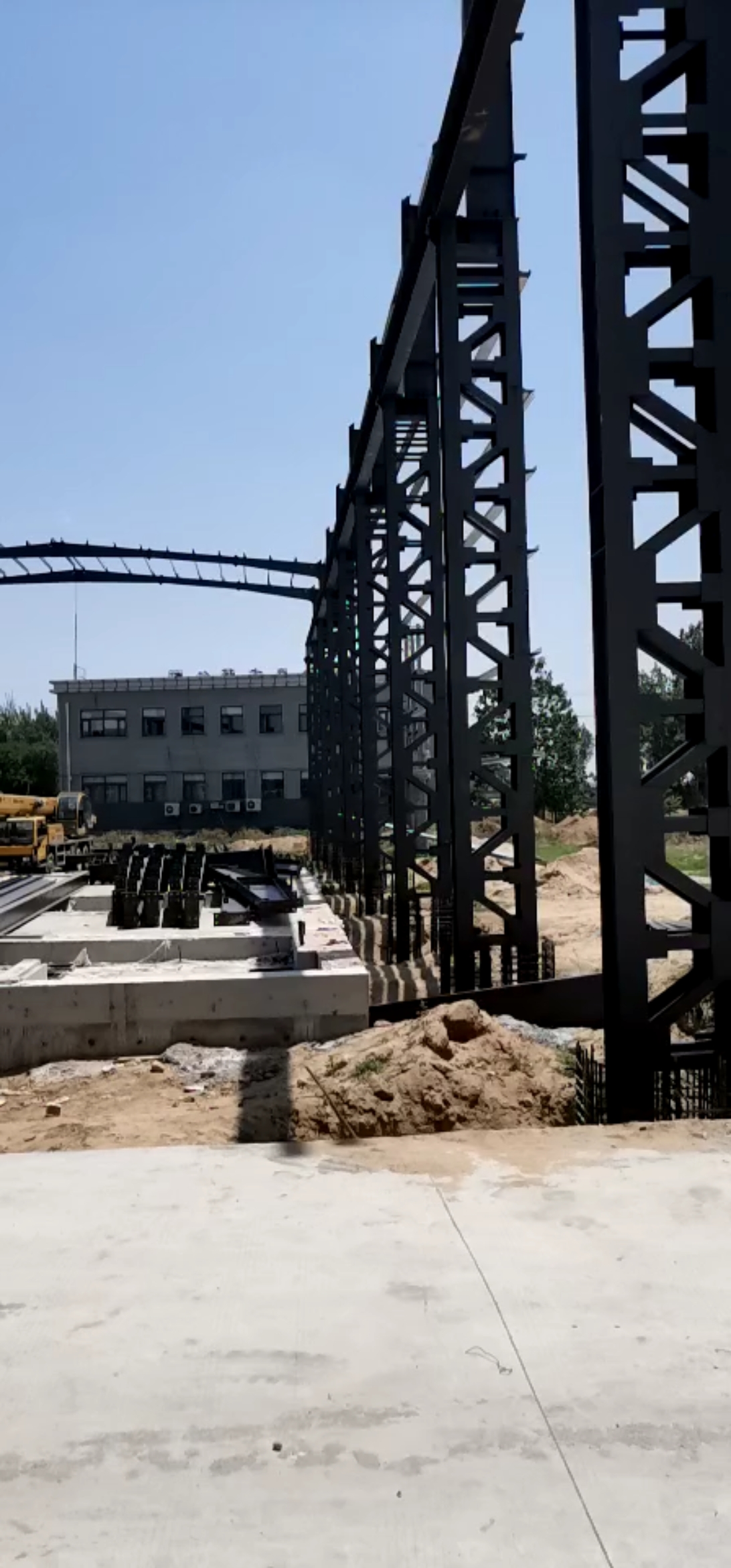 格构柱车间施工中