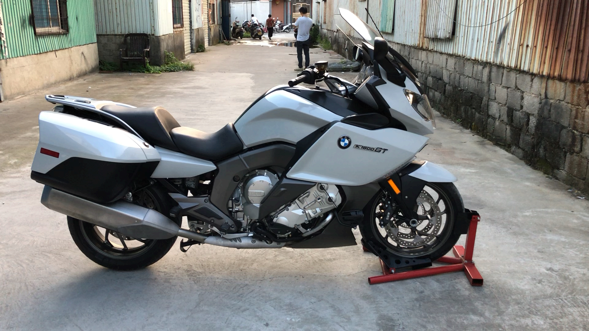 bmw2013年宝马k1600gt