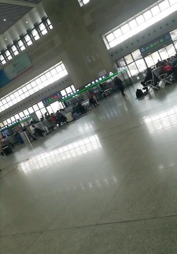 保定火车站哪有找妹子服务微69910552上门服务