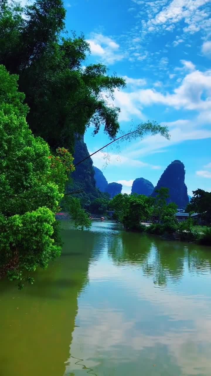 桂林山水让我感受到了大自然无穷无尽的魅力