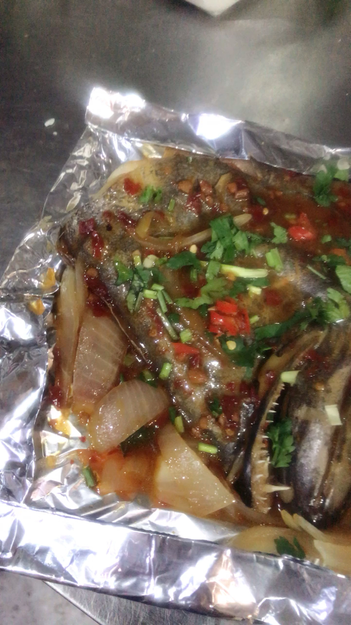 锡纸碟鱼头
