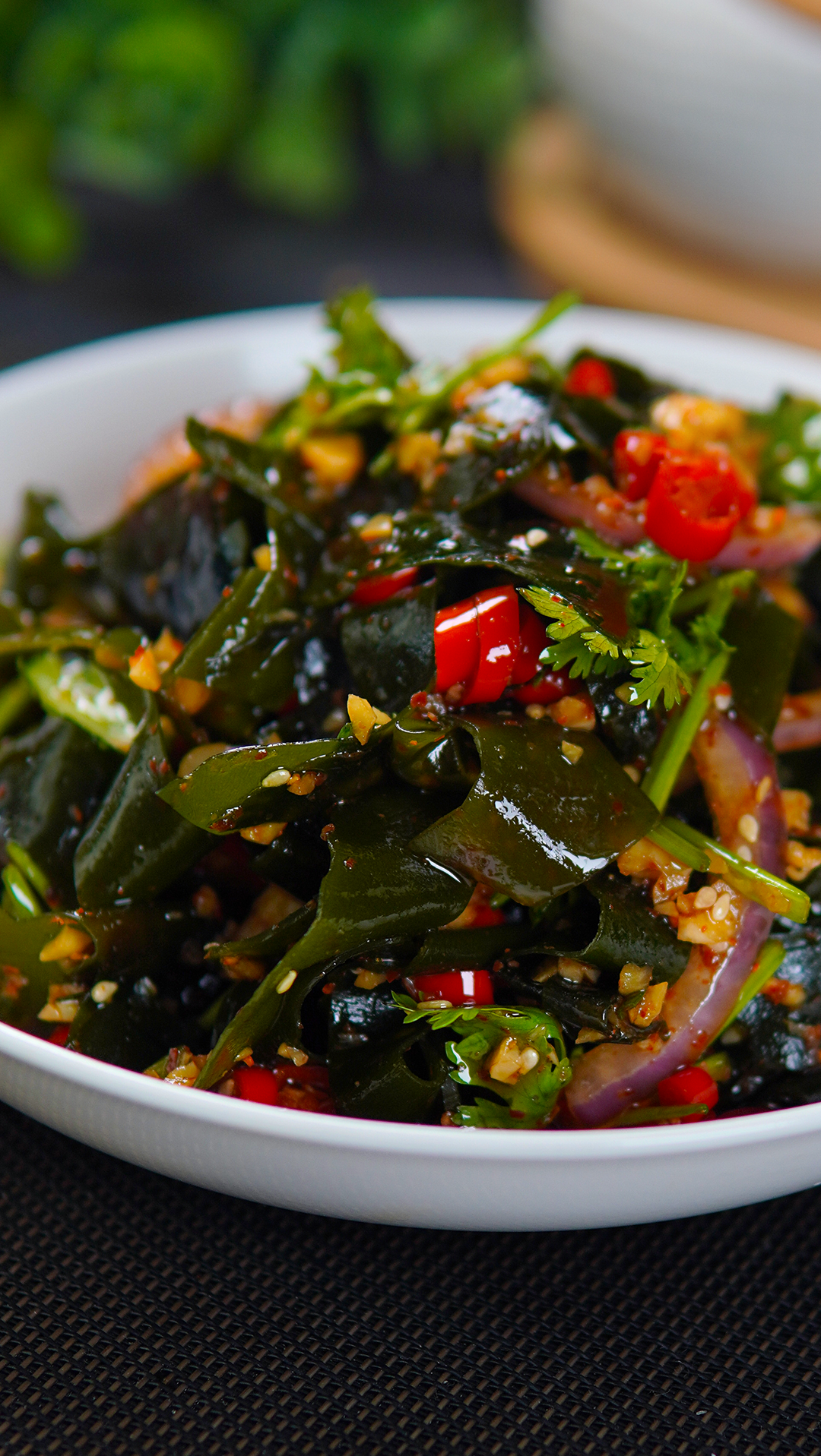 精美凉拌菜酸辣开胃的凉拌海带苗轻松就能做一大盘