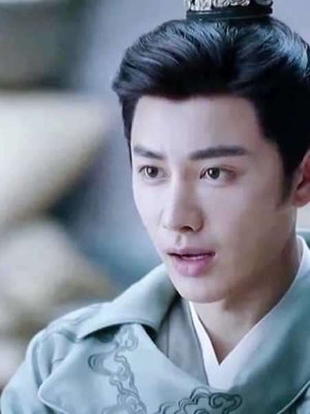 如意芳霏吴小侯爷摸摸头你现在是我的人了太甜了吧许佳琪王佑硕