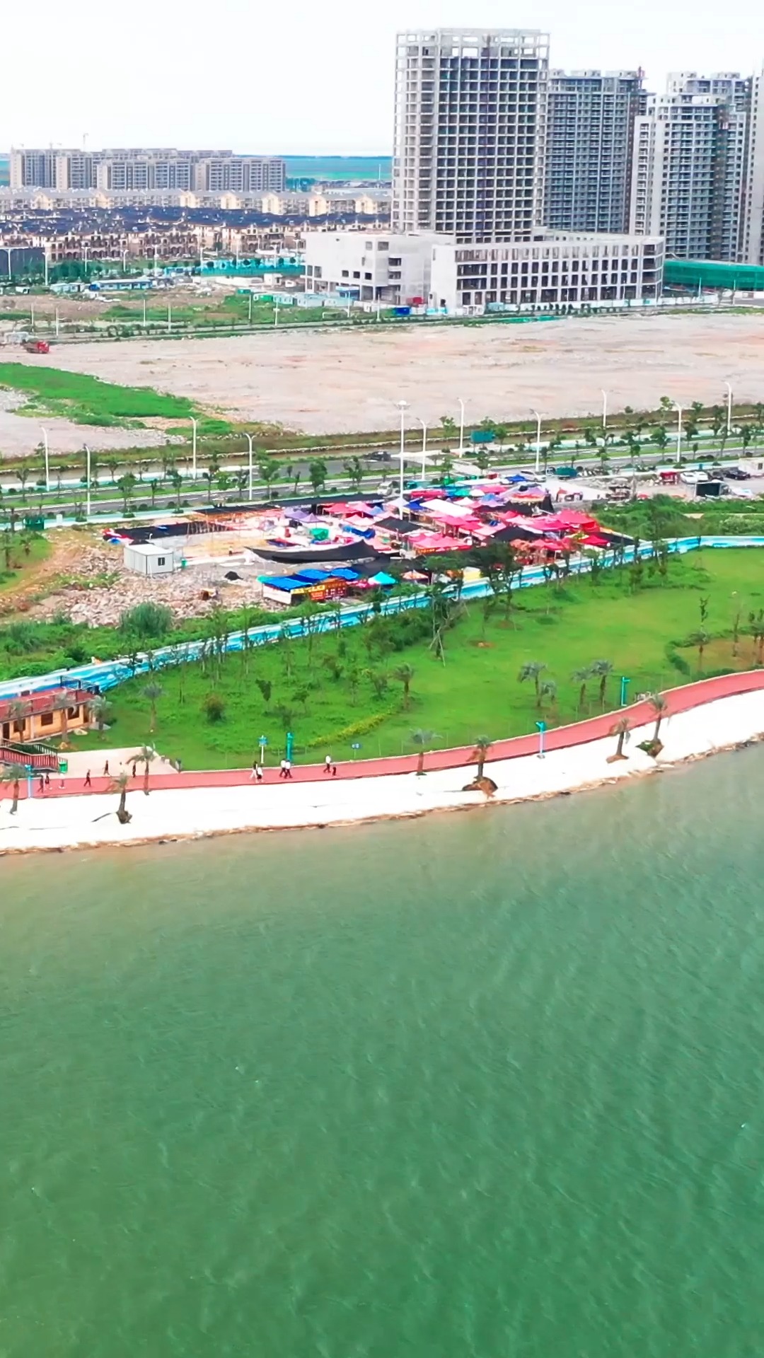 全民爱航拍#第35集,浙江临海头门港白沙湾海滨公园,一眼望不到边得览