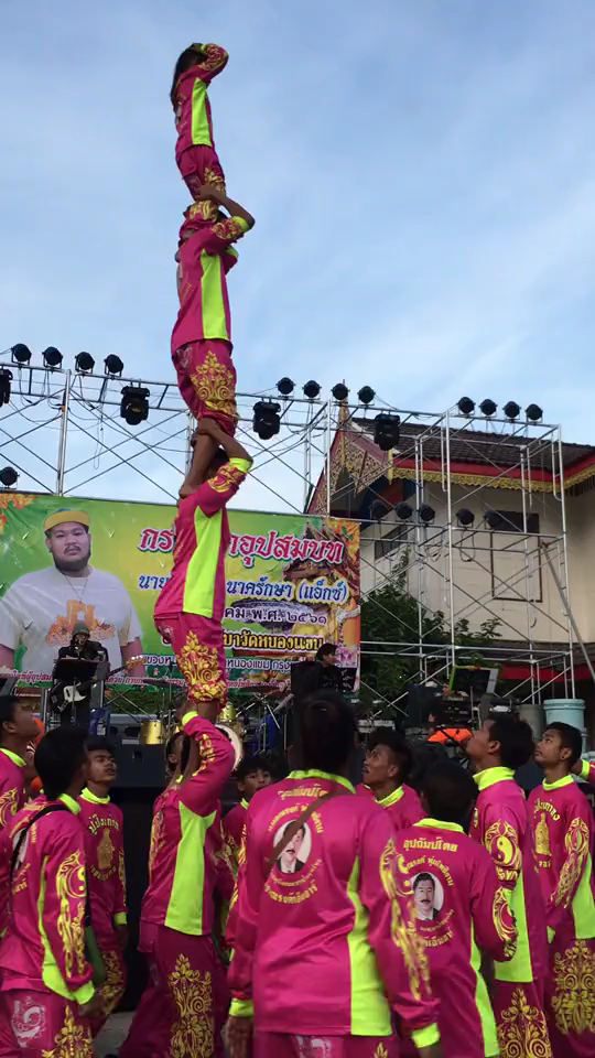 泰国室外表演,也很震撼!@全民小视频