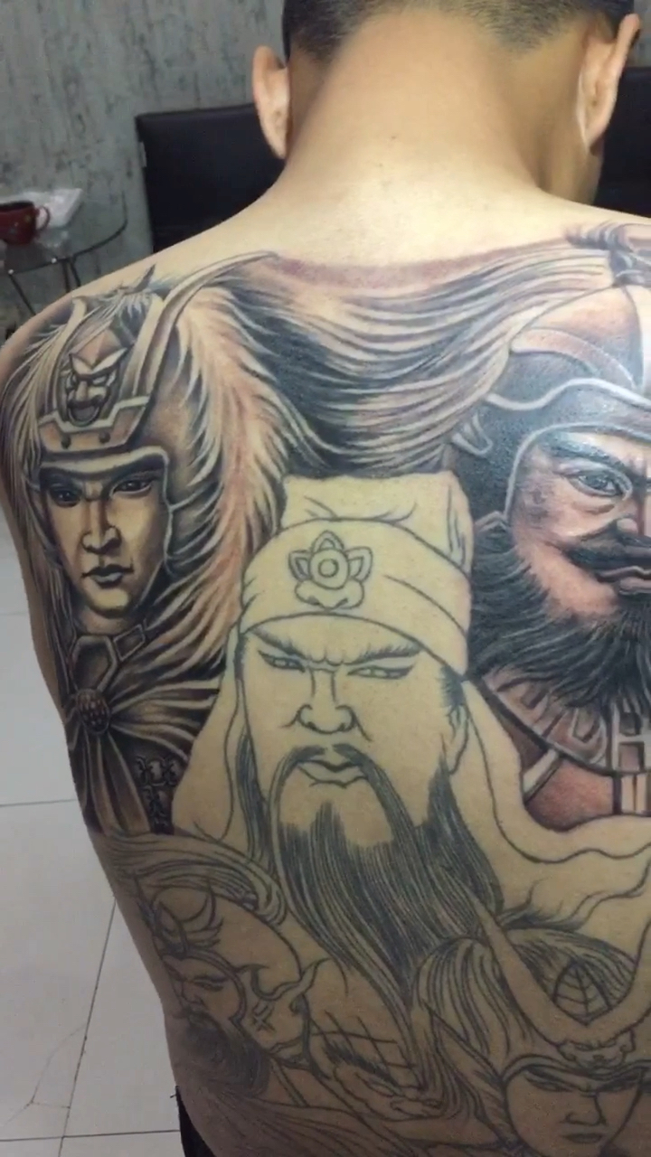 潍坊龙秀堂纹身#满背五虎上将修复上色