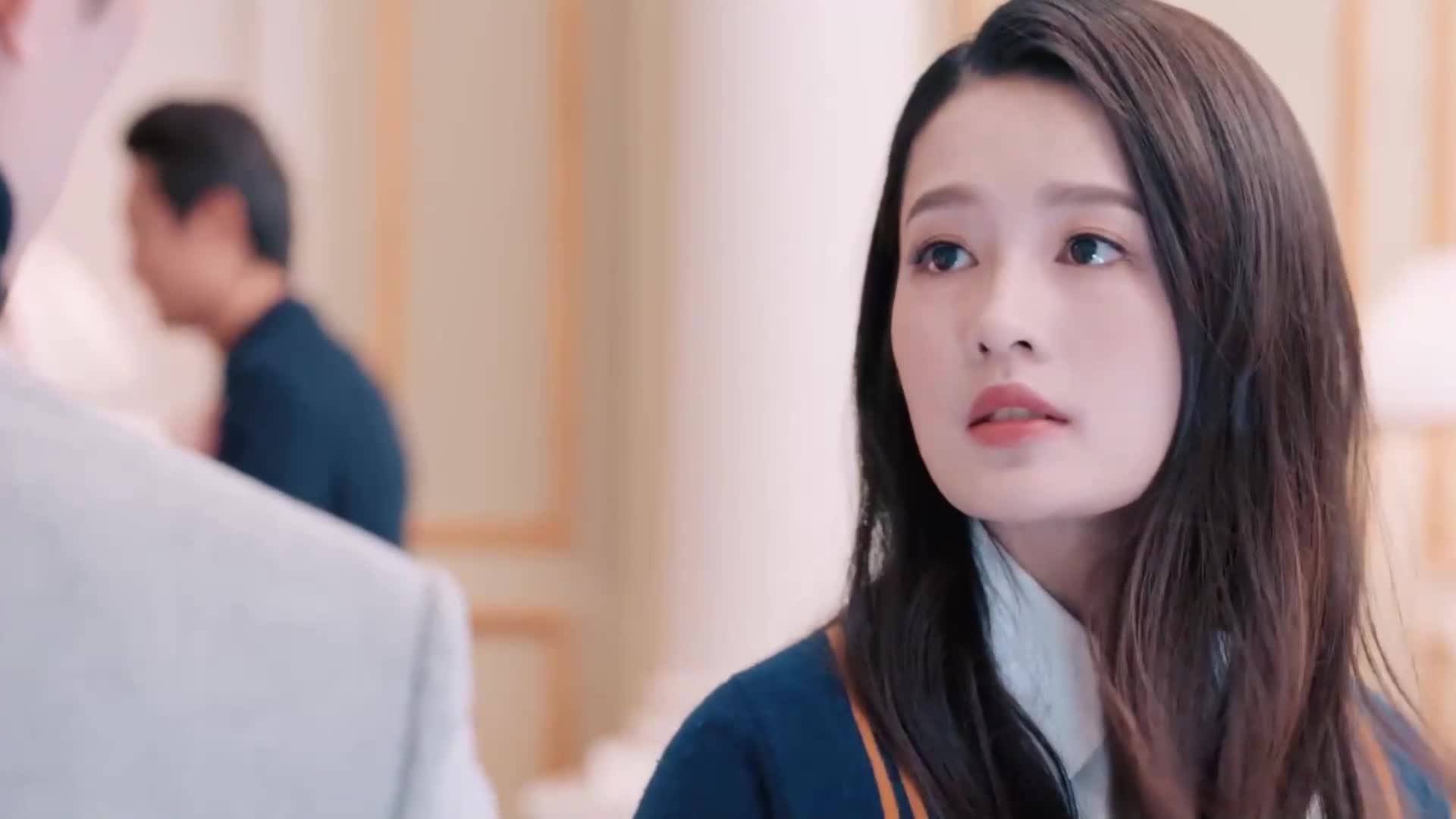 海上繁花:杜晓苏怀孕,雷宇峥却敢结交富家女,晓苏一怒之下出国!