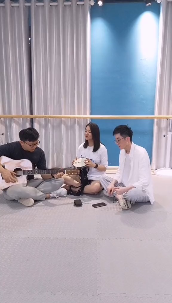 艺考#汶广苑颜值担当三人组!-全民小视频