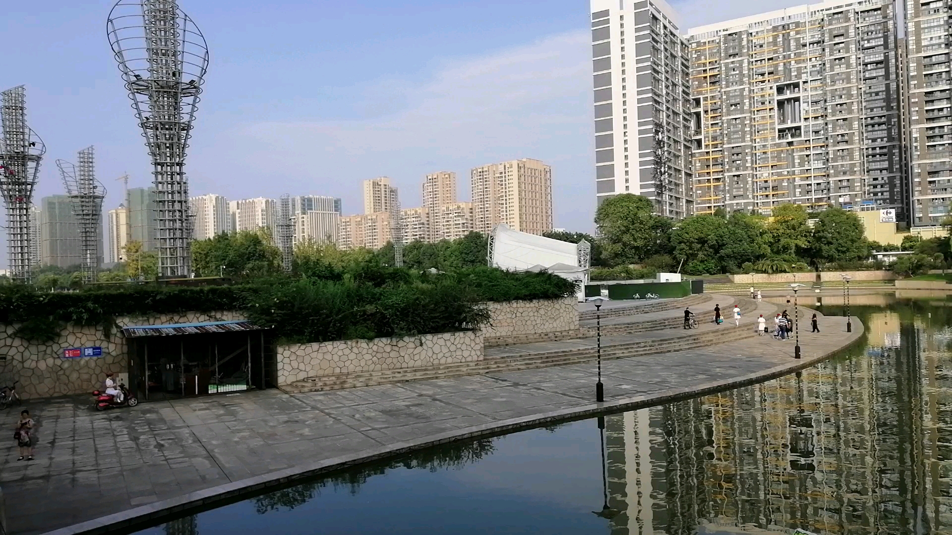 可爱到爆了#都温江区光华公园景区