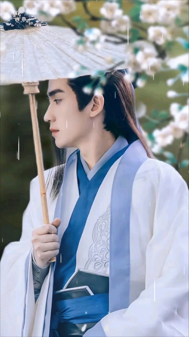 撑伞的朱一龙小可爱