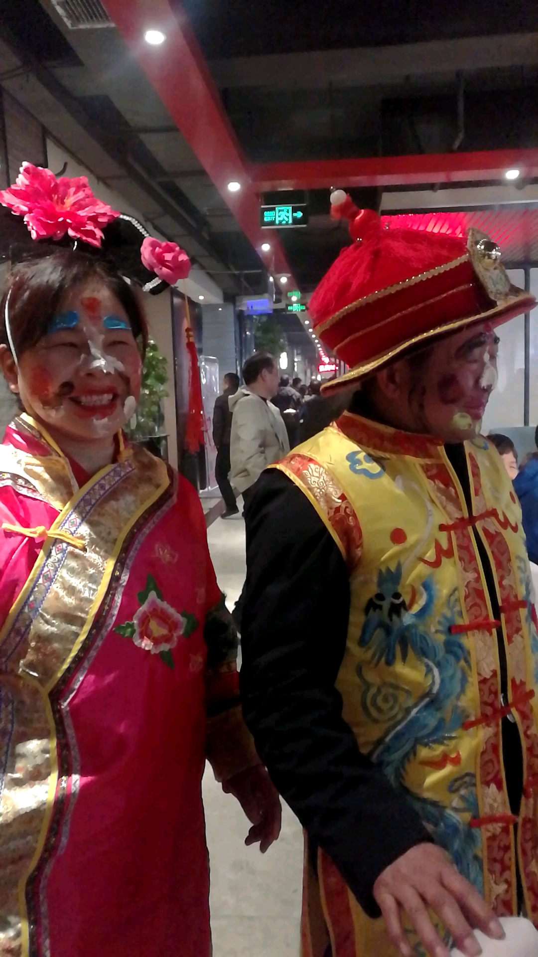 婚礼上的喜公公喜婆婆