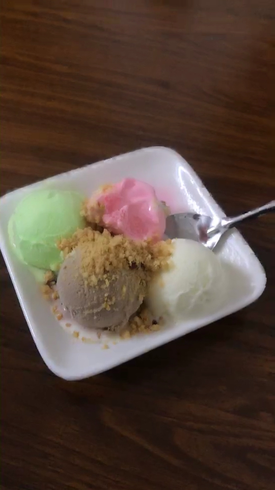 大长陇侨联对面三色雪球,小时候的回忆!