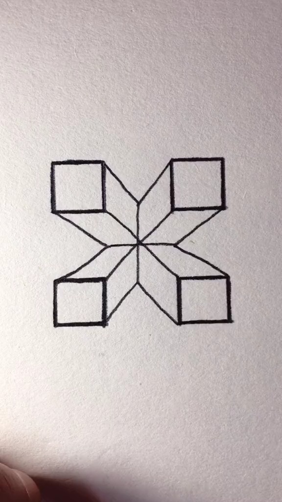 四个方块画个图形!