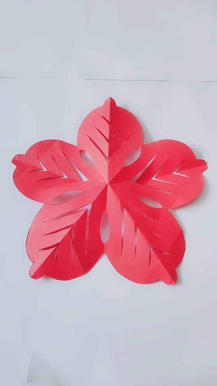 民间艺术#五瓣花团花