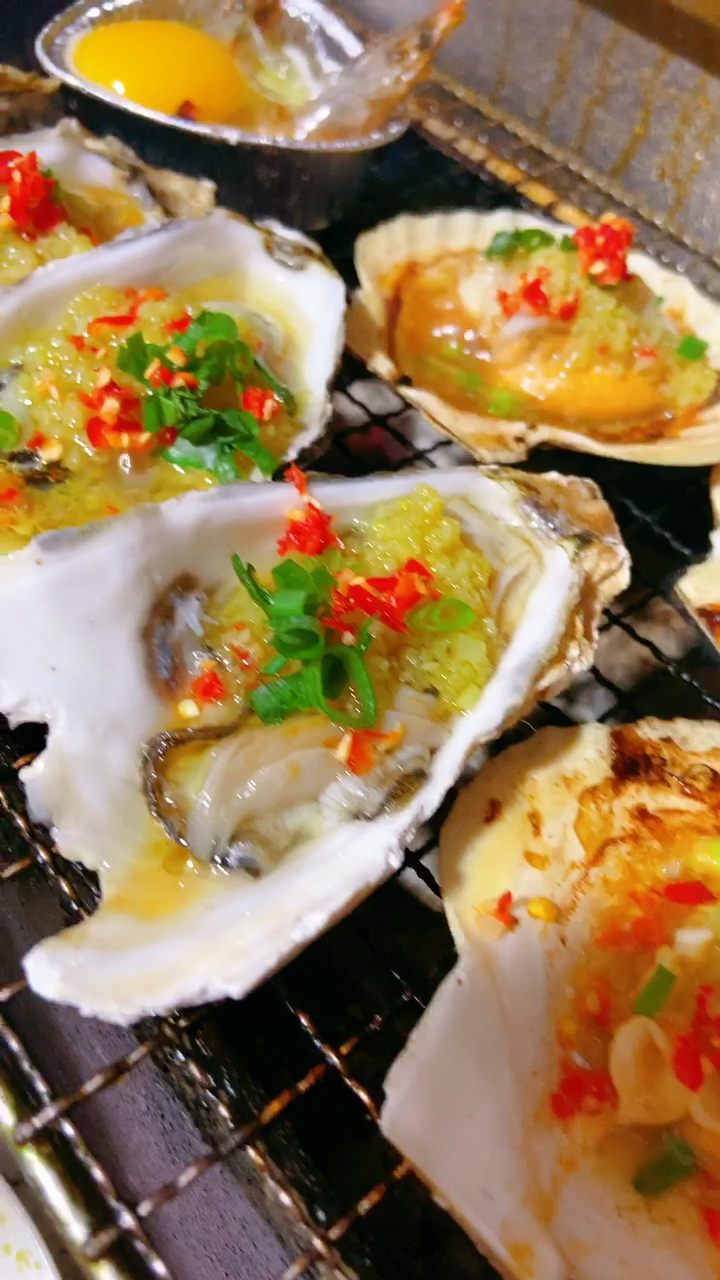 美食看中国#烤生蚝扇贝
