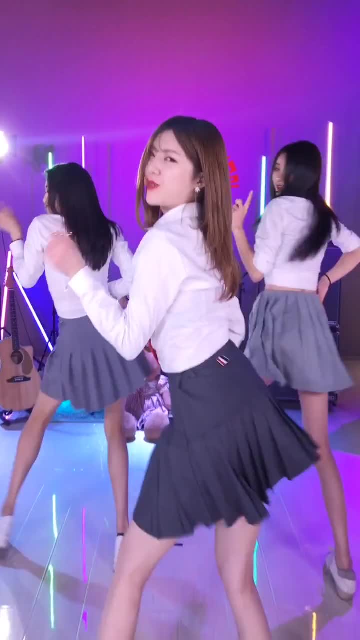 悟子空空舞蹈影像作品今日c位心心·巢青年舞蹈名《nonono》摄影后期