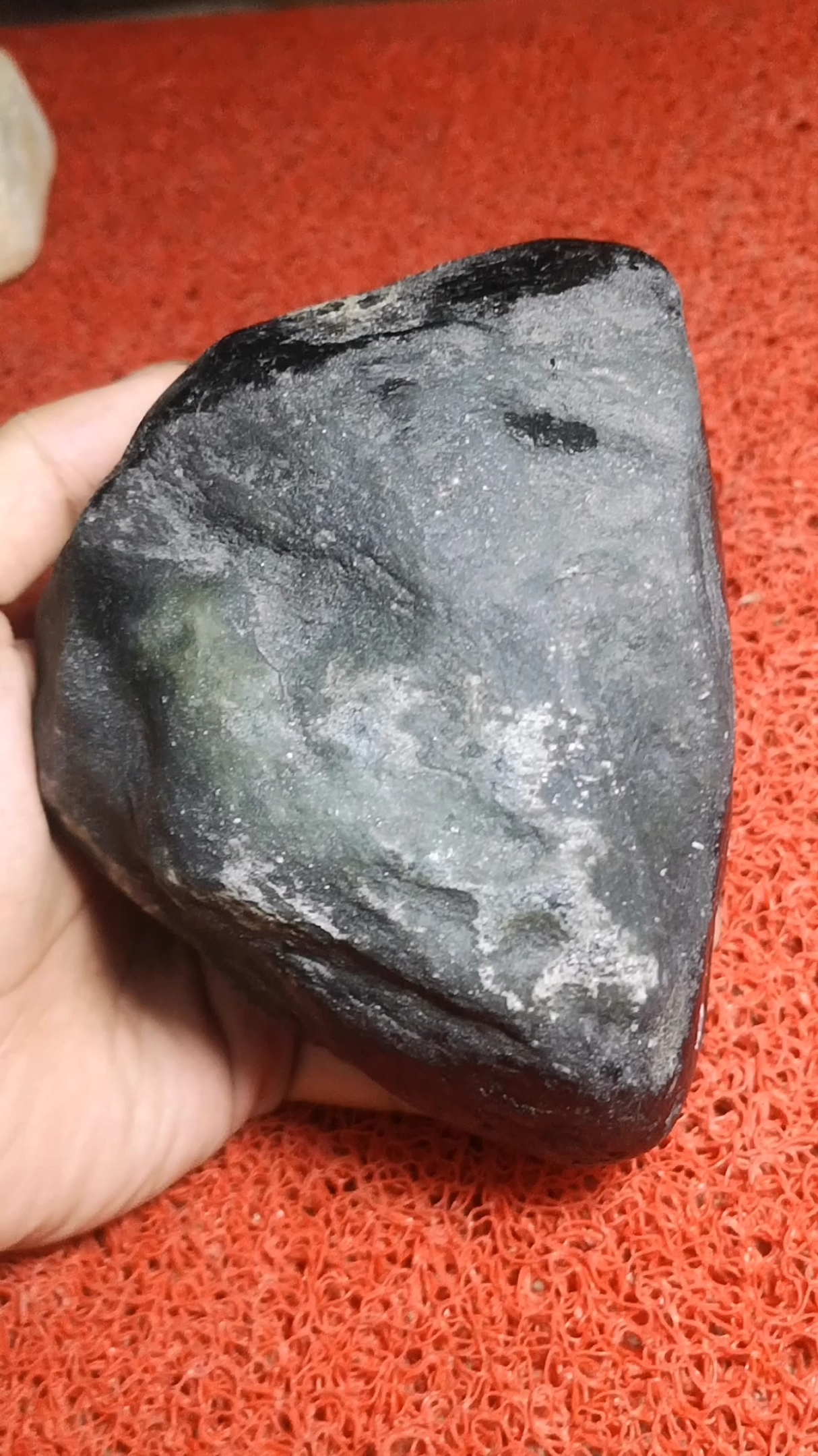 缅甸的石头 有点不同哟