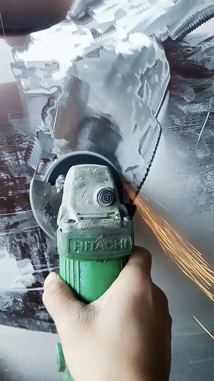 牛师傅#钣金打磨.