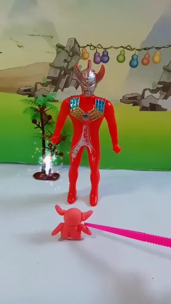 小奥特也想快点长大.   上集