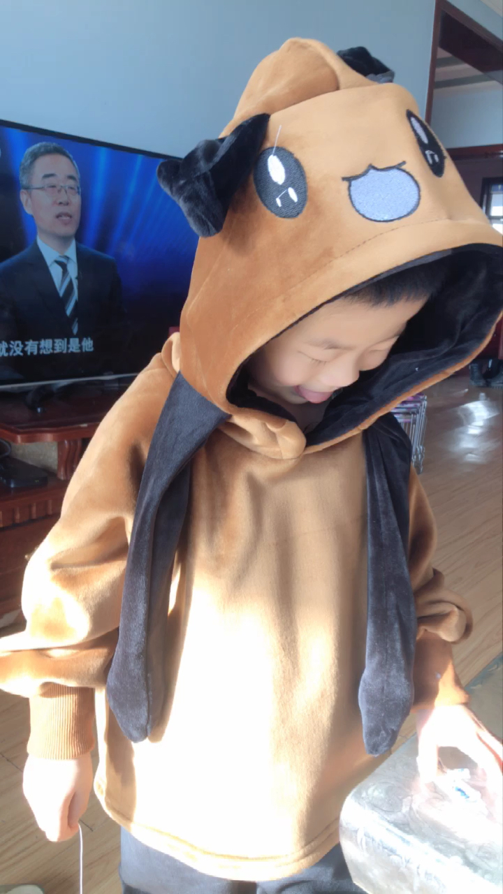 我这淘气可爱的儿子